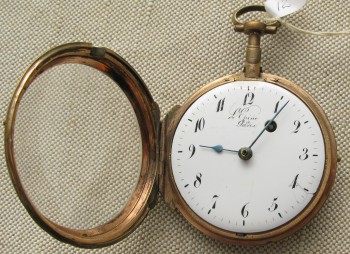 Часы карманные диаметр  61 мм  латунь Франция Париж надпись  L`Epine 18 век.  реставрация циферблата, на ходу иногда останавливаются на 6:20, Артикул 12