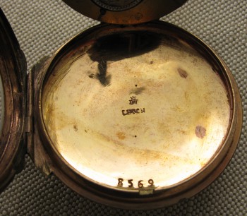 Часы карманные диаметр  61 мм  латунь Франция Париж надпись  L`Epine 18 век.  реставрация циферблата, на ходу иногда останавливаются на 6:20, Артикул 12