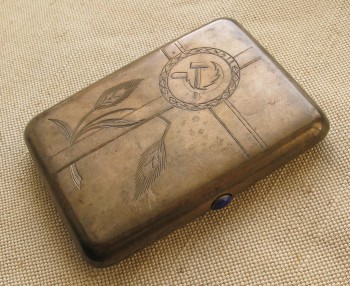 Портсигар, серебро 875 проба, Агитация, 153.7 грамма, 108х81мм. 1921-27гг., Свердловское ювелирное товарищество., Артикул 1495