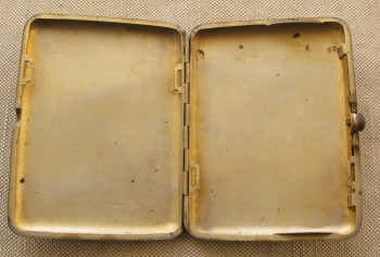 Портсигар, серебро 875 проба, Агитация, 153.7 грамма, 108х81мм. 1921-27гг., Свердловское ювелирное товарищество., Артикул 1495