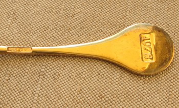 Robbe & Berking 1978г. Годовая ложка, серебро 925 проба, позолота, эмаль. 59.7 грамма, 171мм., Артикул 1504