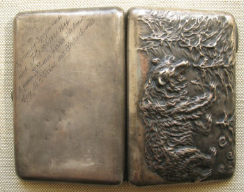 Портсигар, массивный, Медведь, 247 грамм, серебро 84 проба, 115х78мм, Россия, Москва, 1908-1917гг., Прокопий Никитин., Артикул 1564