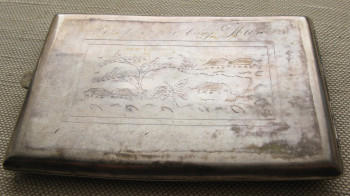 Портсигар, серебро 900 проба, Вьетнам, 128 грамм, 79х117мм, оригинальная коробка., Артикул 1583