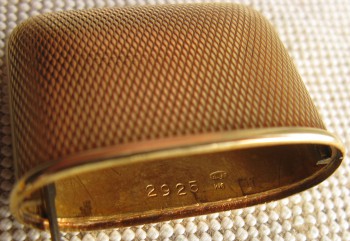 Movado хронометр, золото 750 проба,  74 грамма, Швейцария, 1930е гг., слайдер-автоподзавод, 33х47мм в сложеном виде, 71мм раскрытые., Артикул 1637