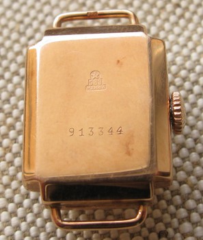 Часы дамские Заря, золото 583 проба, 17х22мм, 11 грамм, не на ходу , 1960г. Монетный двор министерства финансов, Артикул 1673