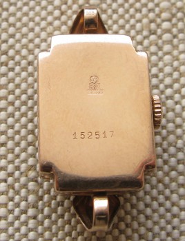 Часы дамские Заря, золото 583 проба, 16х23мм, 11 грамм, не на ходу , 1968г. Монетный двор министерства финансов, Артикул 1674
