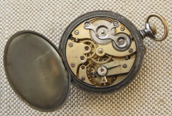 Карманные часы Павел Буре, вороненая сталь, 1916г., 35.5 мм. Оригинальная коробка,на ходу., Артикул 1675