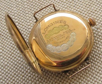 LONGINES, золото 56 проба, 31.5мм , 24.2 грамма, 1915гг. Швейцария., Артикул 1677