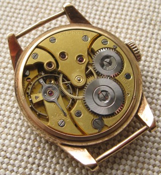 LONGINES. золото 583 проба, 30.5мм, 28,2 грамма. 1935гг. Швейцария. , Корпус Артель Ленточмех Ленинград, Артикул 1678