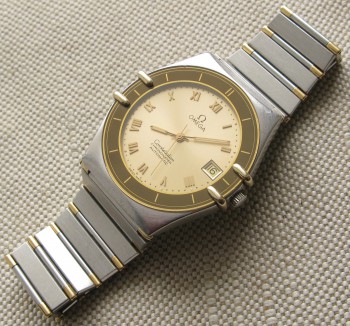 OMEGA CONSTELLATION CHRONOMETER, MANHATTAN, золото, сталь, Швейцария, автоподзавод , 1984г.35мм., Артикул 1684