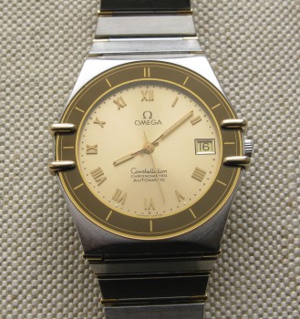 OMEGA CONSTELLATION CHRONOMETER, MANHATTAN, золото, сталь, Швейцария, автоподзавод , 1984г.35мм., Артикул 1684