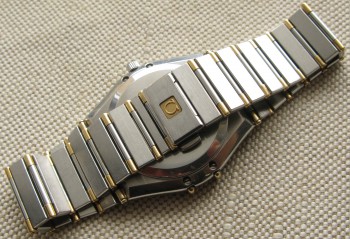OMEGA CONSTELLATION CHRONOMETER, MANHATTAN, золото, сталь, Швейцария, автоподзавод , 1984г.35мм., Артикул 1684