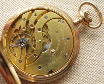 Карманные часы PATEK PHILIPPE, Швейцария,  через торговый дом В. ГАБЮ, Москва,  золото 585 проба, 117.6 грамма, 1910-1915.,на ходу. диаметр 53мм., Артикул 1699