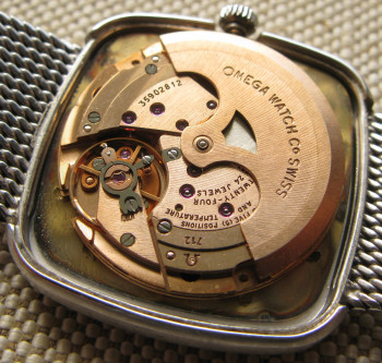 Часы наручные OMEGA CHRONOMETER AUTOMATIC Constellation, золото 750 проба, Швейцария, 1972г., 80 грамм, 198мм., Артикул 1705