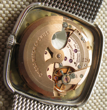 Часы наручные OMEGA CHRONOMETER AUTOMATIC Constellation, золото 750 проба, Швейцария, 1972г., 80 грамм, 198мм., Артикул 1705
