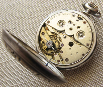 2 часов для крикета, Сверчек, не на ходу, утраты, некомплект. Henry Lioret, Франция., Артикул 1712