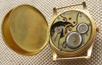 Наручные часы, ZENITH, золото 750 проба, 1918г., 16.1грамма, 25мм, дефект циферблата, на ходу., Артикул 1729