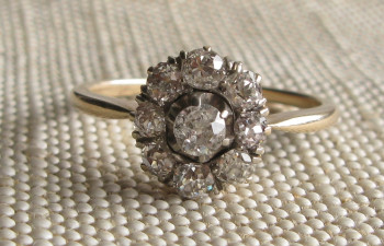 Кольцо, золото 56 проба, Россия, Москва,  2.7 грамма, 1908-1917гг. 18 размер. бриллианты, примерно 0.9 карата, Артикул 571