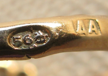 Кольцо, алмазы, золото 56 проба, Россия, Москва, 3.4грамма, 18 размер., Артикул 603