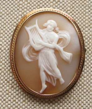 Брошь, камея, золото 583проба, СССР, 1927-1958г. 10Грамм, 35х43мм., Артикул 610