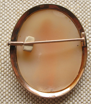 Брошь, камея, золото 583проба, СССР, 1927-1958г. 10Грамм, 35х43мм., Артикул 610