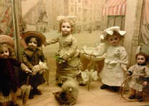 Выставка антикварных кукол в Твери.